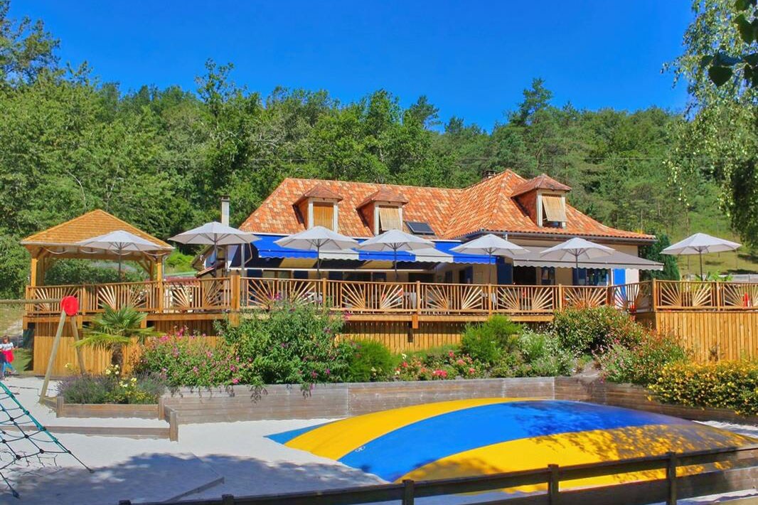 Camping APV La Pélonie