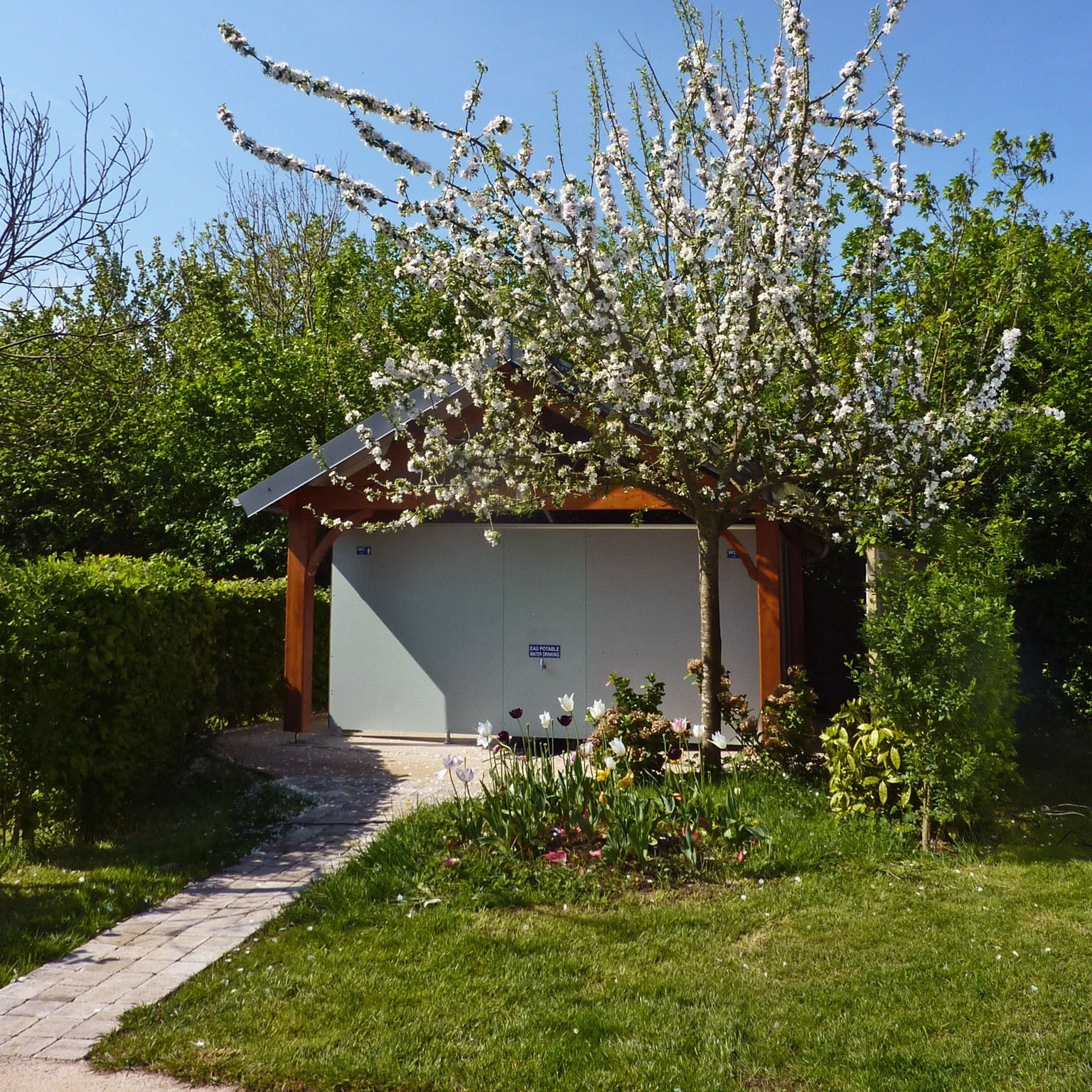 Camping Pommiers des Trois Pays