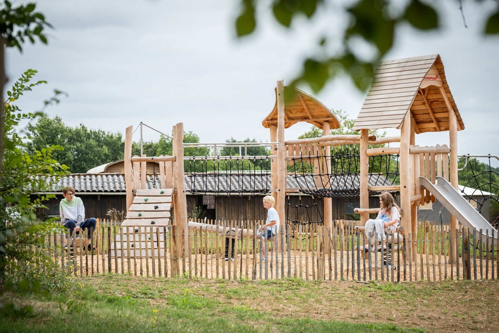 Camping Huttopia Pays des Bastides