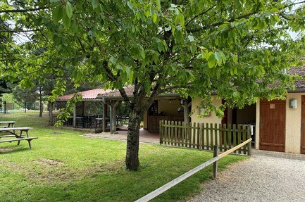 Camping Aux Mêmes