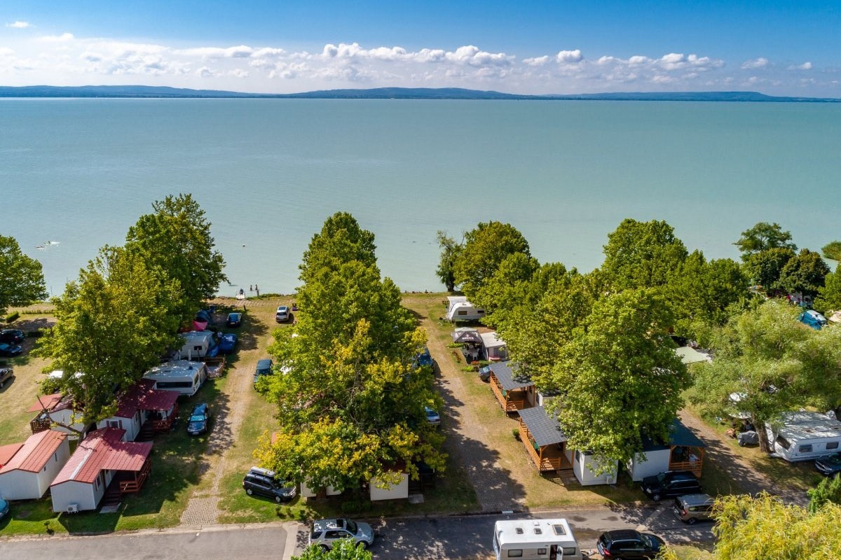Balatontourist Camping Strand Holiday