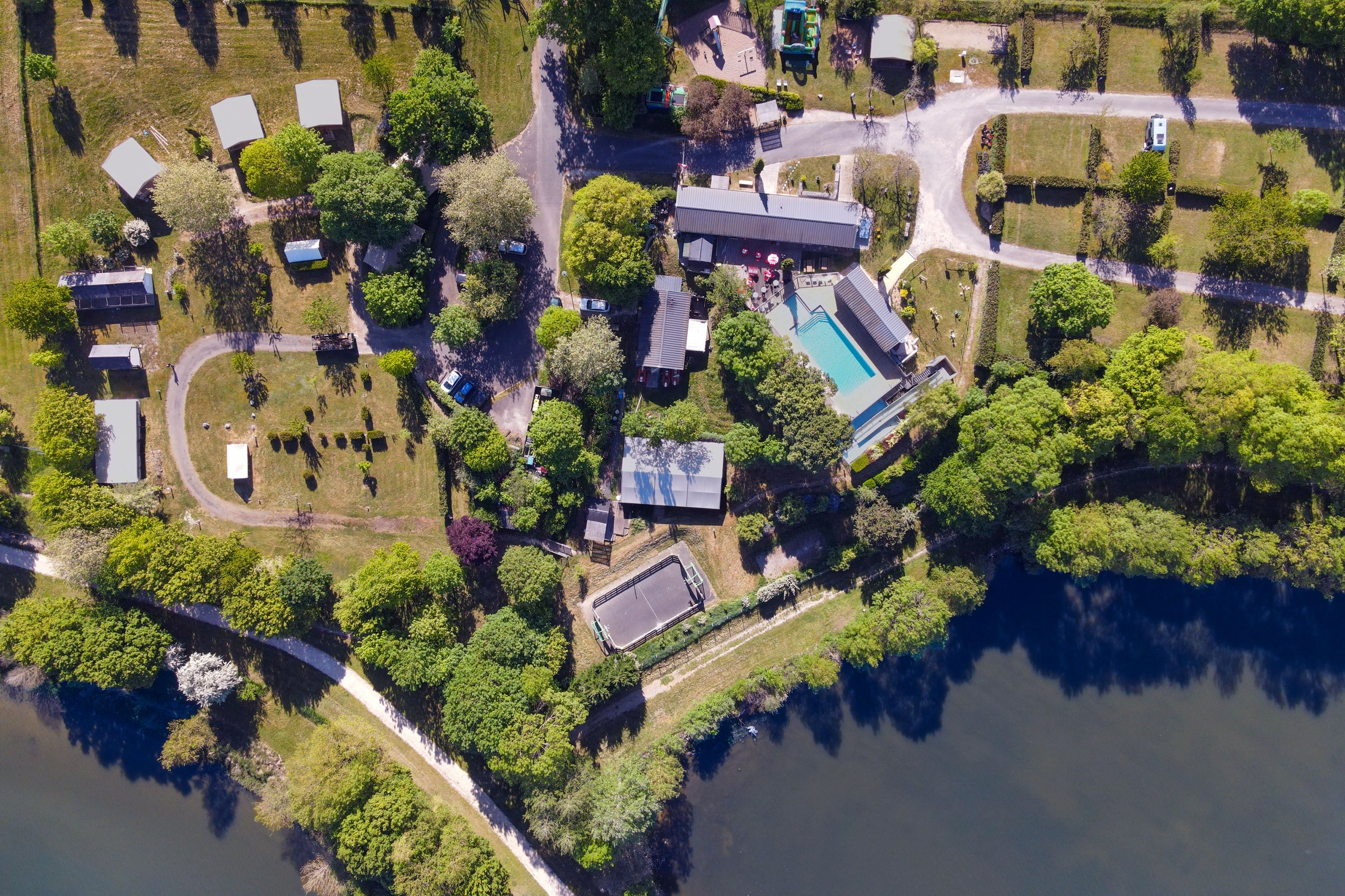 Camping Les Coteaux du Lac